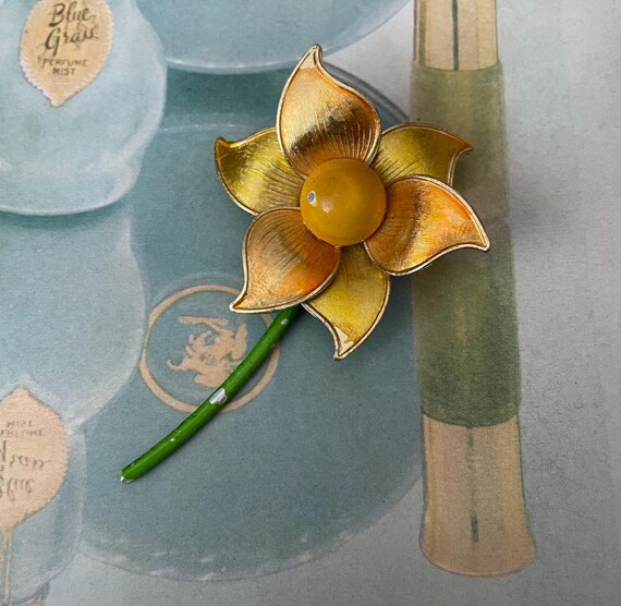 1950's Enameled Flower Brooch, Yellow Flower, Rhinestone Flower, Metal Flower, Floral Brooch, Flower Pin, Vintage Flower Pin