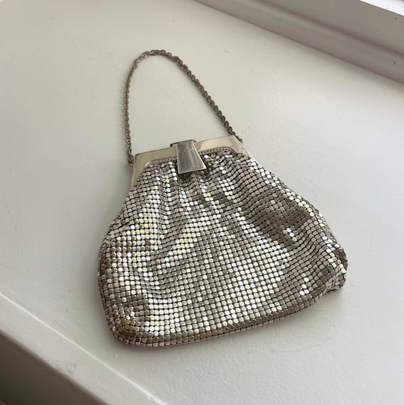 Whiting Davis Silver Mesh Purse Vintage Purse Clutch Silver Purse Funky Eclectic Vintage Fashion Sleek Silver Purse Made in USA Etsy Ireland