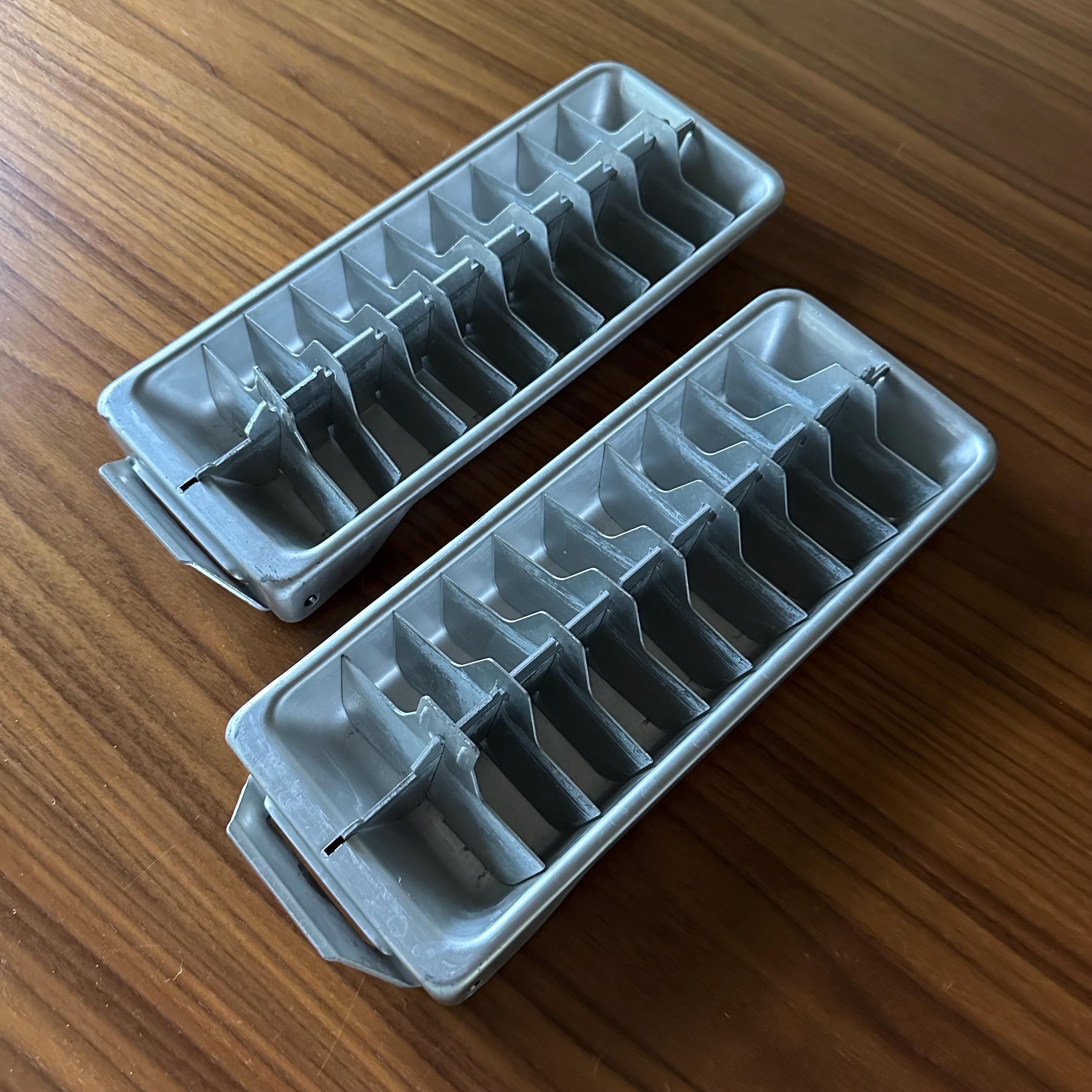 Vintage Frigidaire Ice Cube Trays, Quickcube Metal Set - Etsy