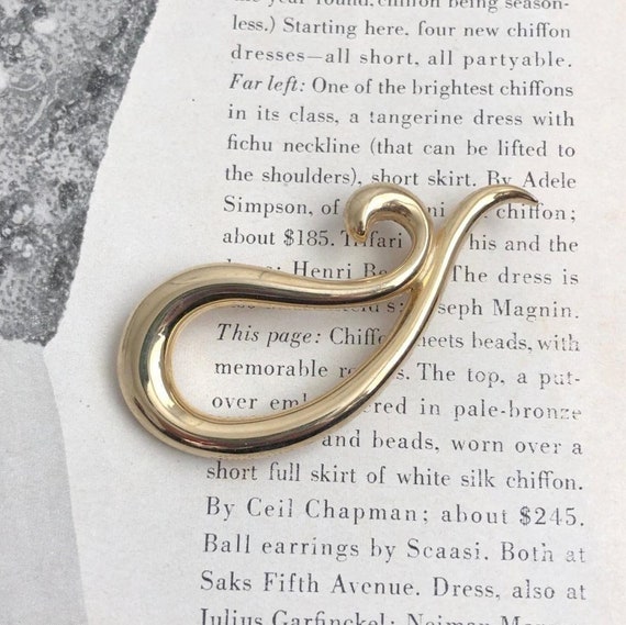 Vintage Swirl Brooch, Gold Tone Brooch, Vintage Brooch