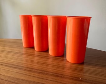 Gobelets avec Couvercle Tupperware 70' Vintage TBE Gobelets avec Couvercle Tupperware 70' Vintage TBE