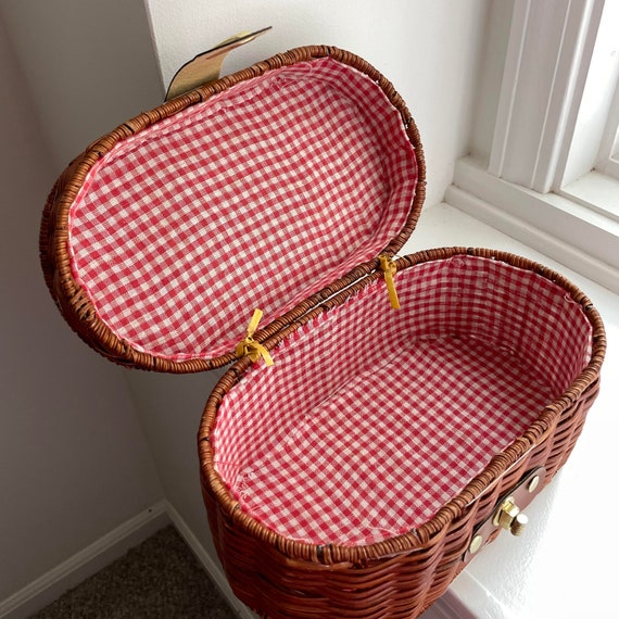 Vintage Wicker Handbag with Gingham Interior, Vin… - image 4