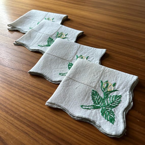 Vintage Embroidered Napkins, Set of Four, Vintage Napkins, Floral, Floral Linens, Women's  Napkins