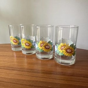 RARE Corelle/Libbey Sunflower Floral Juice Glasses, Sunsations, Set of Four, Crisa Signed, Sunflower Glassware, Vintage Juice Glasses,