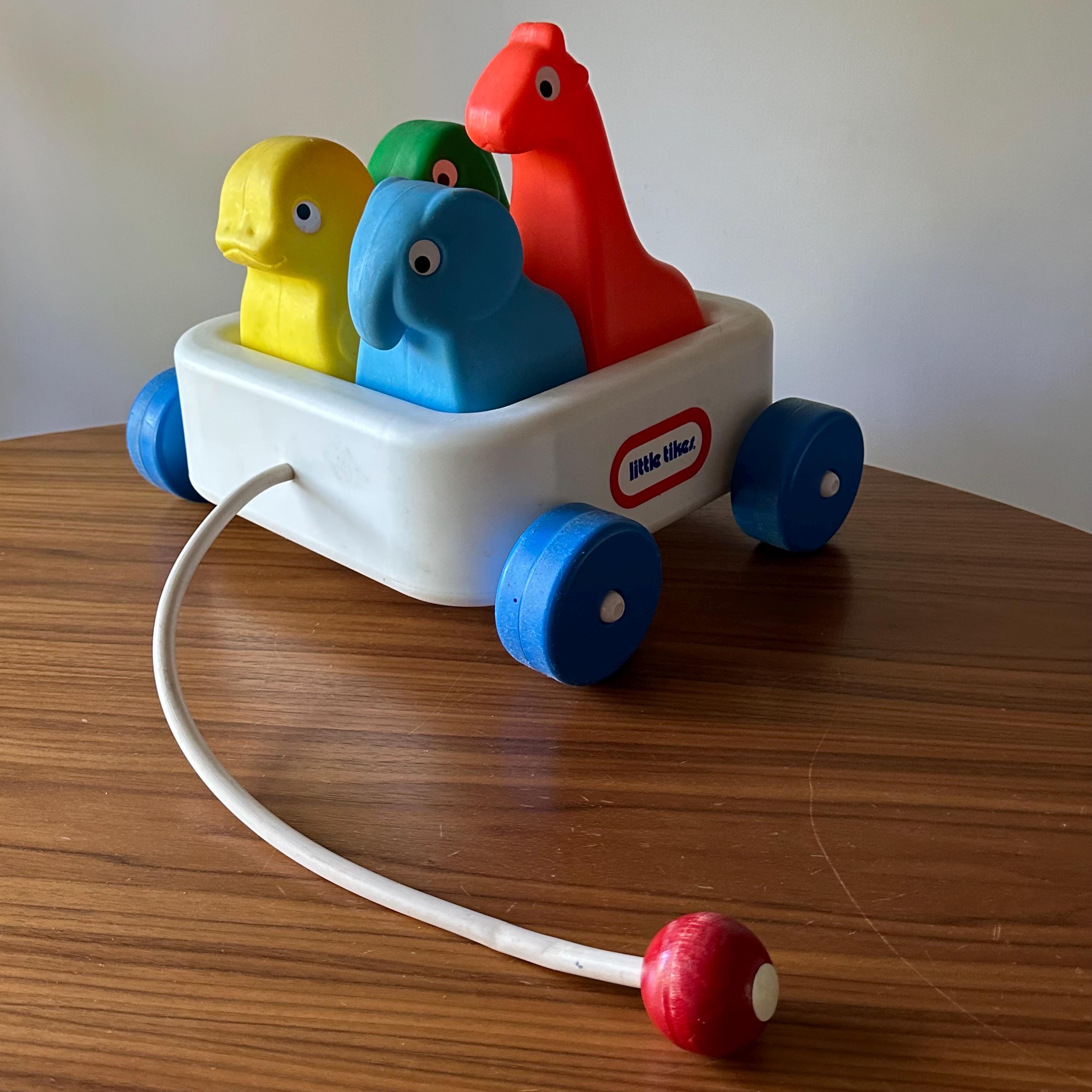 COMPLETE Vintage 1980's Little Tikes Wagon 'n Friends Set of 4