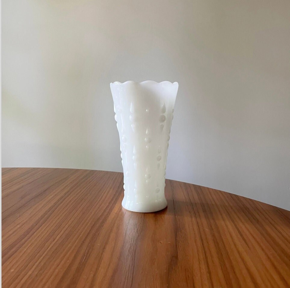 Vintage Large Milk Glass Vase, Milk Glass, Vintage Vases, Milk Glass, Wedding Decor, White Vase, Patterned Milk Glass Vase