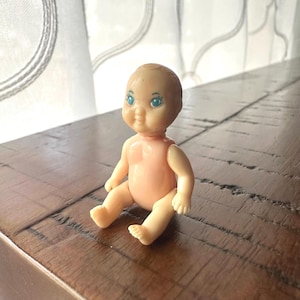 Vintage Mattel Barbie Happy Family Pregnant Midge Nikki Newborn Replacement 1.5&quot;