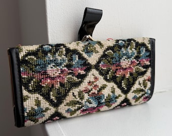 Vintage Carpet Bag Wallet Clutch, Vintage Carpet Handbag, Mary Poppins Bag, Floral Clutch, Floral Bag, Tapestry Bag, Fabric Handbag