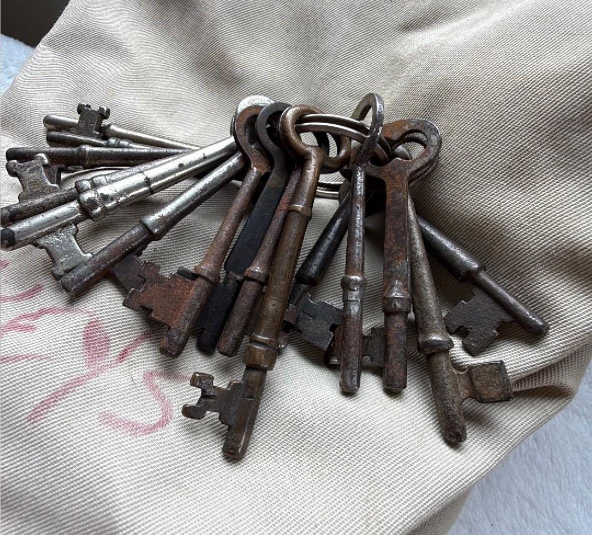 Antique Iron Keys - Etsy