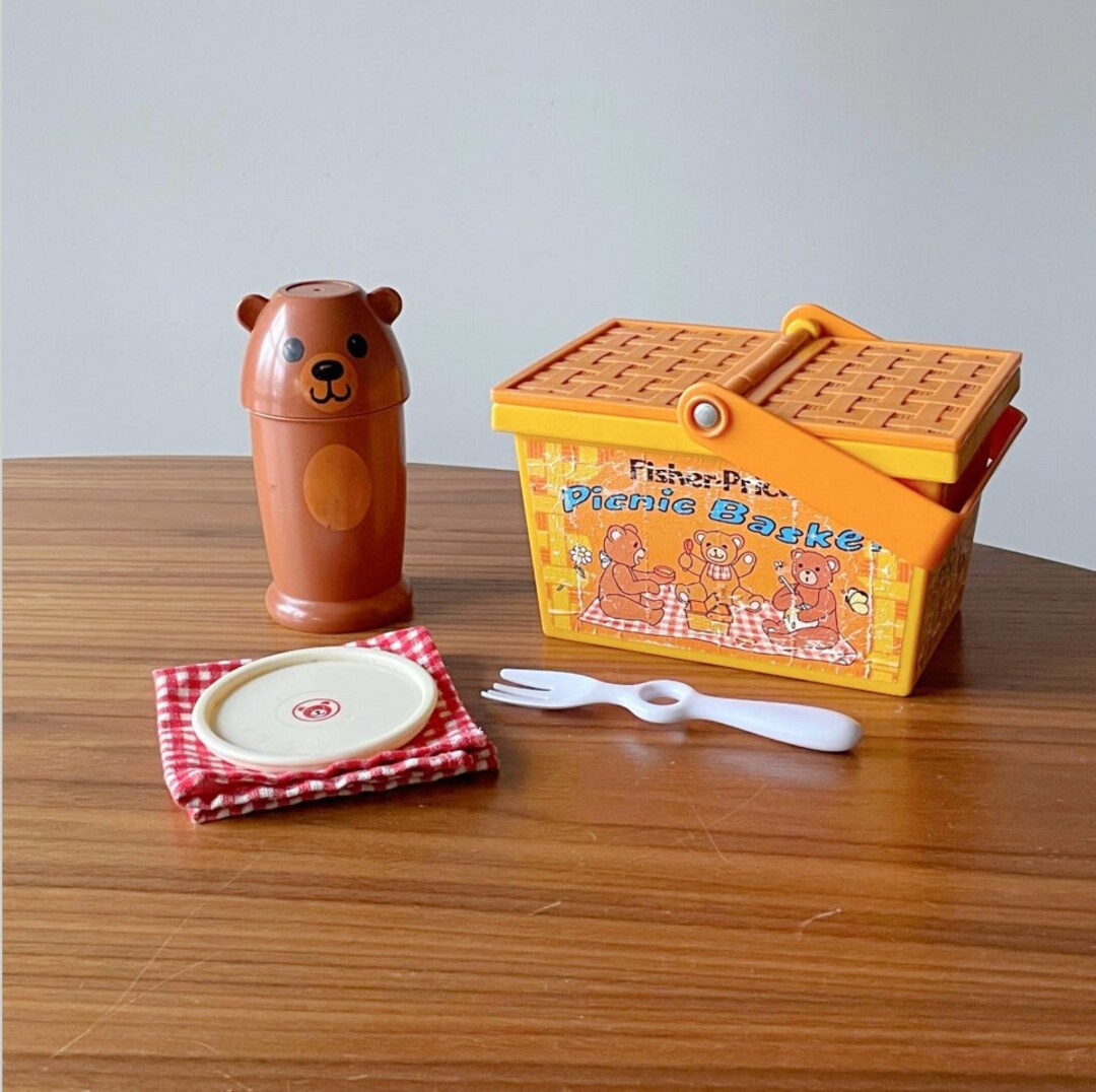 1974 Fisher Price Picnic Basket, Vintage Fisher Price, Teddy Bear
