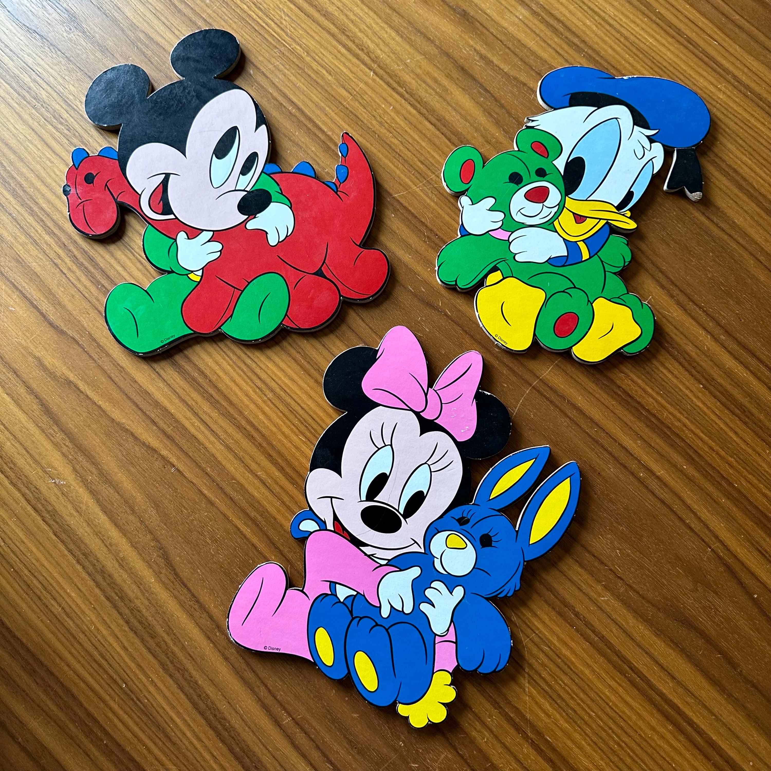 ヴィンテージ　3セット　壁掛け　ディズニー　ミッキー　子供 Vintage Disney Wall Decor Nursery Cardboard Cutouts, Set of Three