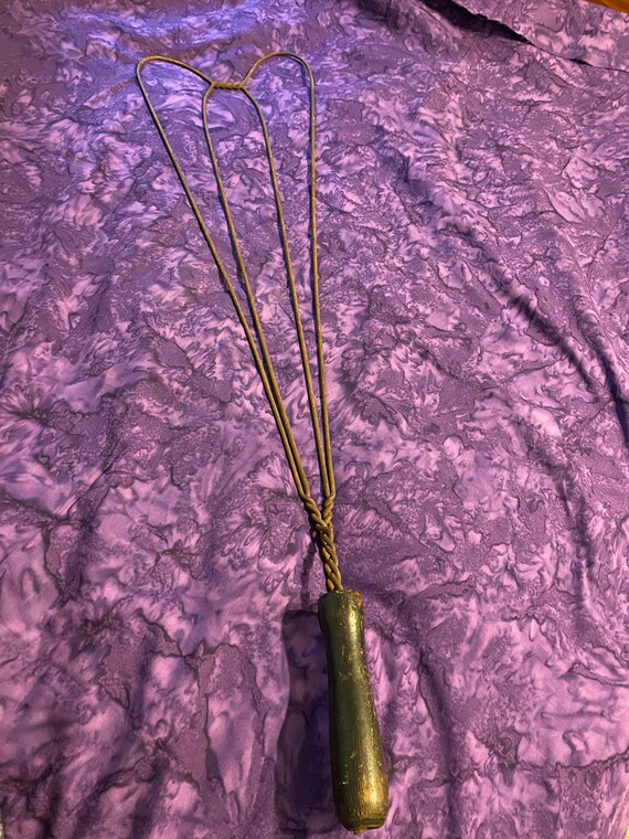 Vintage Heart Shaped Rug Beater With Wood Handle Etsy
