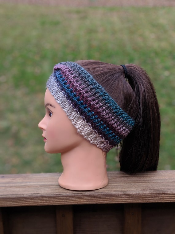 Handmade Crochet Woman\'s Twisted Headband Ear Warmer Free Crochet Twist Headband Pattern: Easy Ear Warmer  main image 4