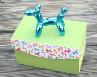 CLEARANCE:  Balloon Animal jewelry / storage box from Kaztiel Krafts