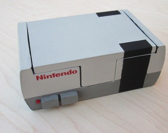 Nintendo Entertainment System (NES) game console facsimile (miniature) trinket / jewelry box, dice holder, etc.