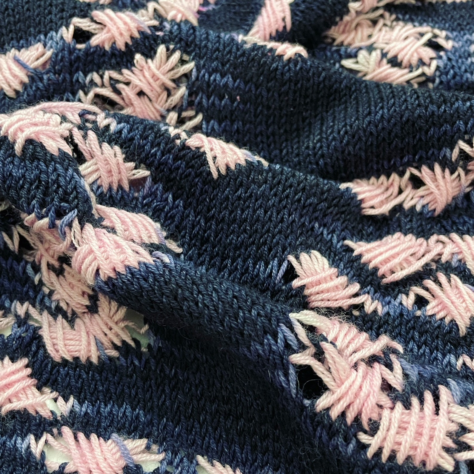 Crosshatch Wrap Pattern Assigned Pooling Knit Shawl Using Fingering Weight Yarn Contemporary