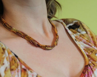 Sweet Pea Necklace Pattern - bead crochet necklace pattern in three lengths