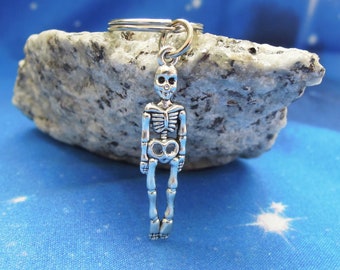 Skeleton Keyring - Silver Skeleton Keychain - Spooky Keyring - Keyring for Halloween