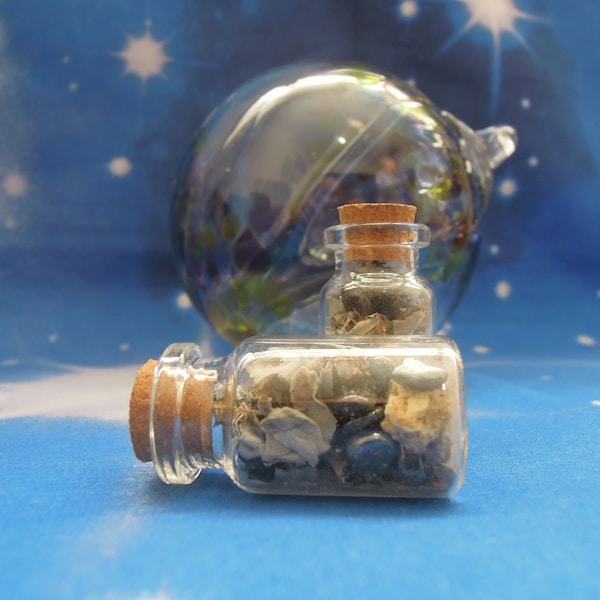 Grounding Spell Bottle - Grounding Amulet - Grounding Charm - Witch Bottle