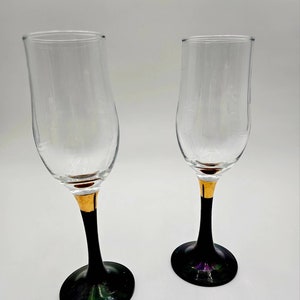 Vintage Champagne/Wine Iridescent  Drinking Glasses