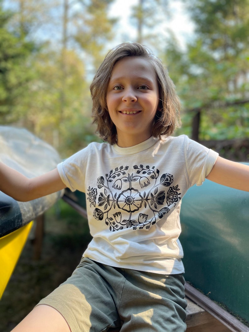 Rosette Métis Floral Bamboo and Organic Cotton Kids T-Shirt image 3