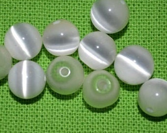 4mm White Cat's Eye, Fiber Optic Glass Round  beads (2043223) C7-3-02