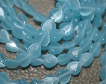 Aqua Blue Cat's eye, Fiber Optic Glass 7mm Heart shaped beads (2043106) C2-3-02
