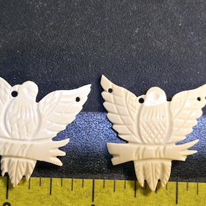 Vintage Melon Shell Carved Eagle Charm/Pendants - Lot of 2 (1060240)BayE-MS2-6