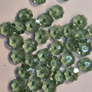 36 - 6mm Genuine Swarovski Crystal 3700 Margarita Flower Beads (BayA)
