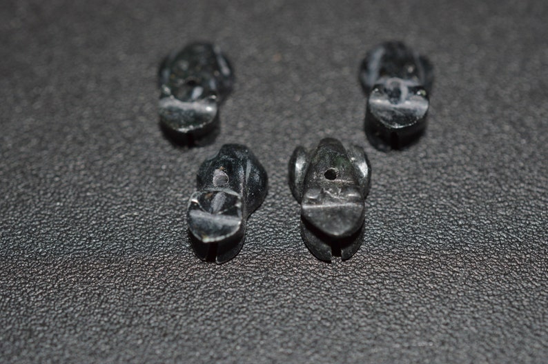 LIMITED QUANTITY Lot of 2 A3-7-01 Vintage Hand Carved Black Stone Frog Fetish Beads 2041656 Animal Beads
