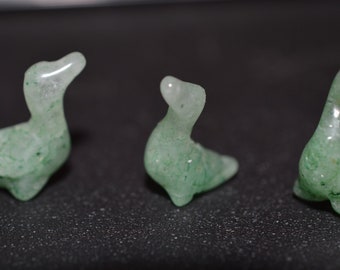 Vintage, Aventurine Duck Fetish beads. Tribal, Native American fetishes. (2040146) A1-1-02