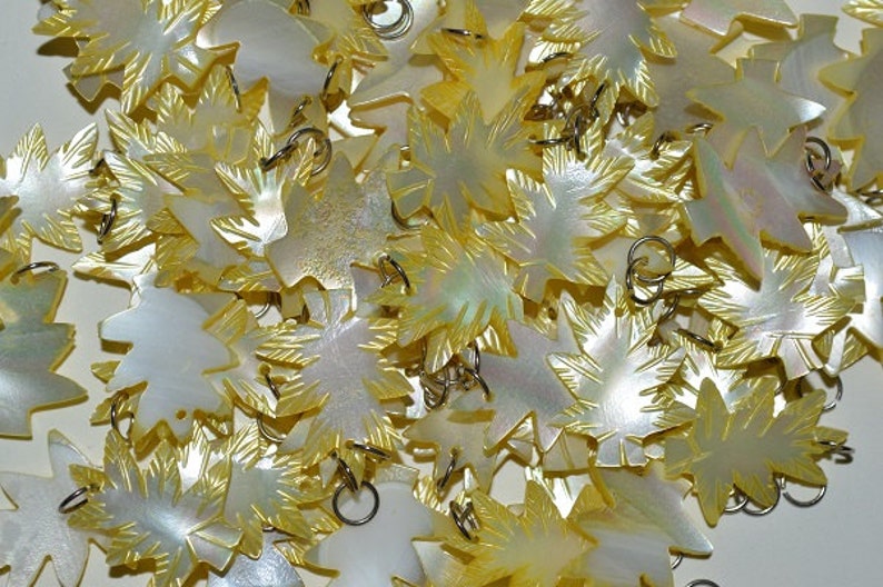 Vintage Mother Of Pearl Carved Leaves with Silver Tone jumpring bails 10 PC Lot 1060080