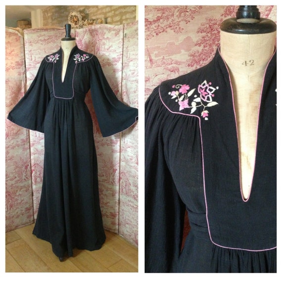 Beautiful RARE Ossie Clark embroidered angel sleev