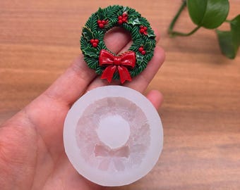 Holly Berry Wreath Silicone Mold – Christmas Evergreen Craft Mold