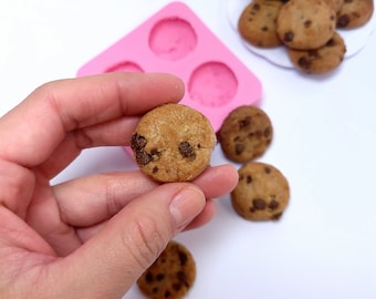 Chocolate chips cookie 4 cavities Silicone Mold Soap Candle Mold for Wax Mold for Resin MS2017