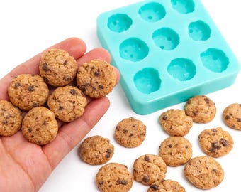 Mini Chocolate Chip Cookie Mold | Realistic Cookie Embeds for Wax Melts, Slime, Decoden, Fake Food | Silicone Mold for Candle & Soap