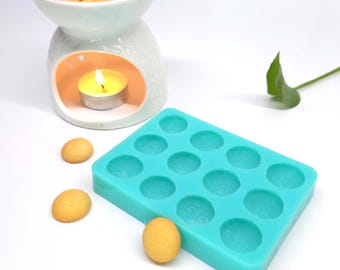 Vanilla Cookie Silicone Mold, 12 Cavity Round Cookie Mold for Wax Melts, Candle Embeds, Resin, Soap