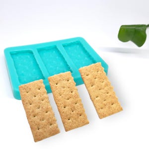 Graham Cracker Stick Silicone Mold, 3-Cavity Long Cookie Mold for Candles, Wax Melts, Resin, Soap and Crafts nck2