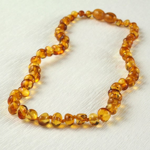 breakaway amber teething necklace