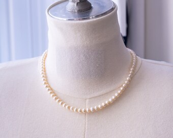 18th Century/Regency Reproduction Freshwater Pearl Ribbon Tie Necklace. White, Cream. Georgian, Rococo, Colonial, 19th Century, Historical.