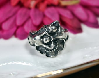 925 Sterling Silver Mermaid Ring / floral silver ring / the sea maiden ring / sea siren jewelry / surf jewelry ring / Beach lover ring