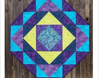 Medallion - a modern bold wall hanging PDF quilt pattern in 4 sizes