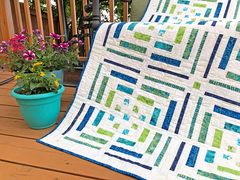 Breakout - a Modern Log Cabin PDF Quilt Pattern in 2 Sizes That You Can ...
