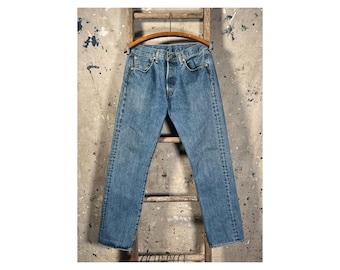 1990s Levi's 501 Jeans 31 waist
