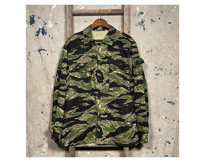 Deadstock 1980s Tiger Stripe Products Camo Jacket