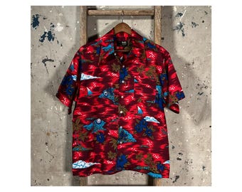 1970s Hawaiian Shirt Beach Scene