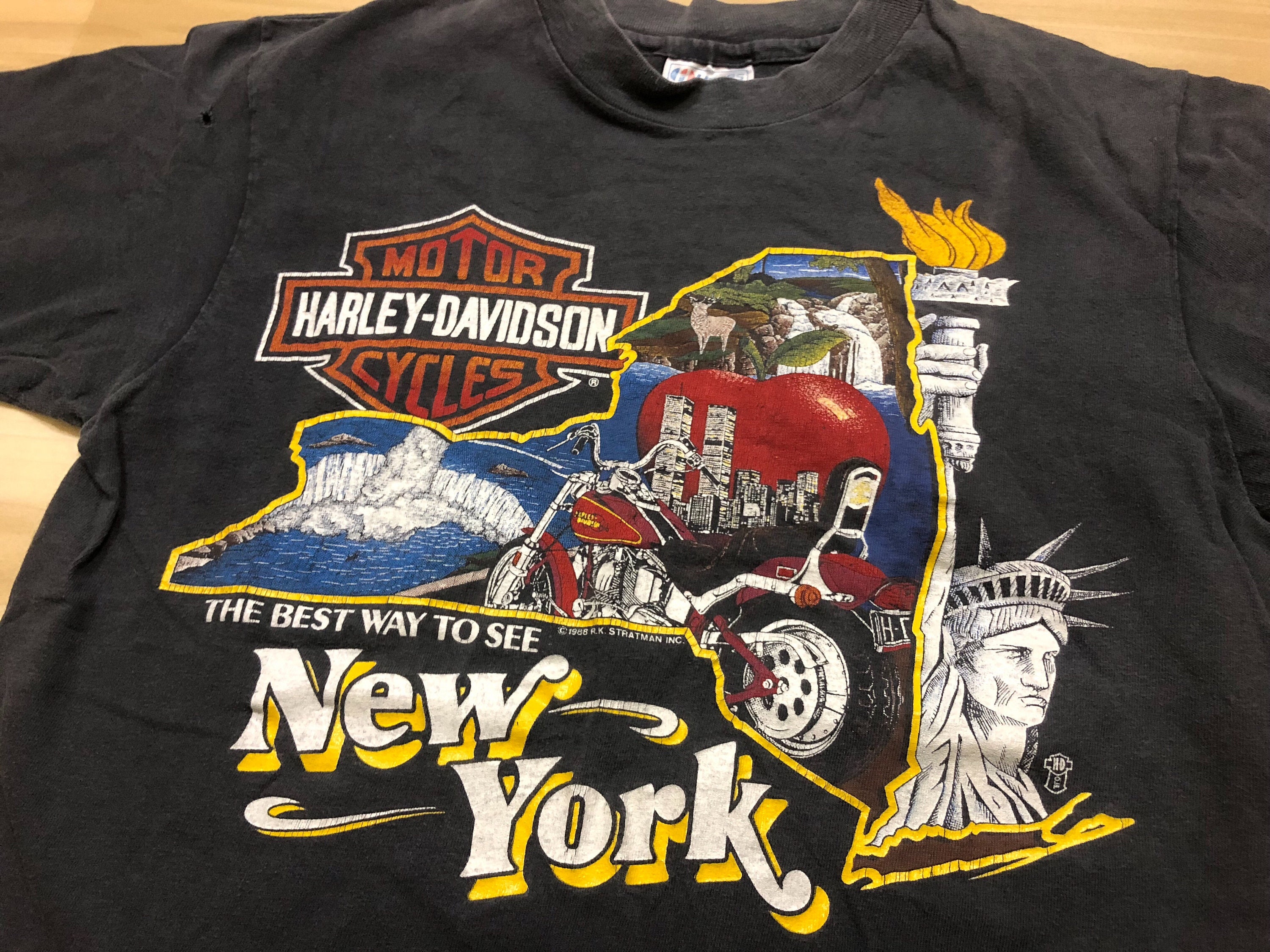 88 Harley Davidson T-shirt New York Motorcycle Shop Tee 88 Harley Davidson T-shirt New York Motorcycle Shop Tee
