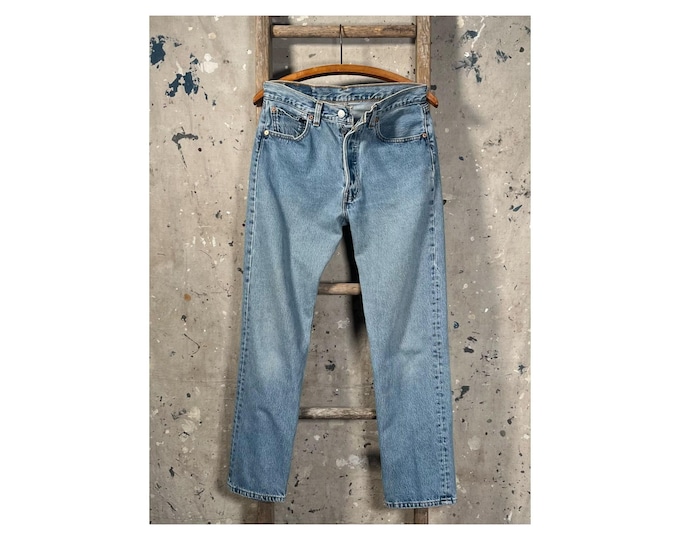 1980s Levi's 501 Jeans Made in USA 27 waist '