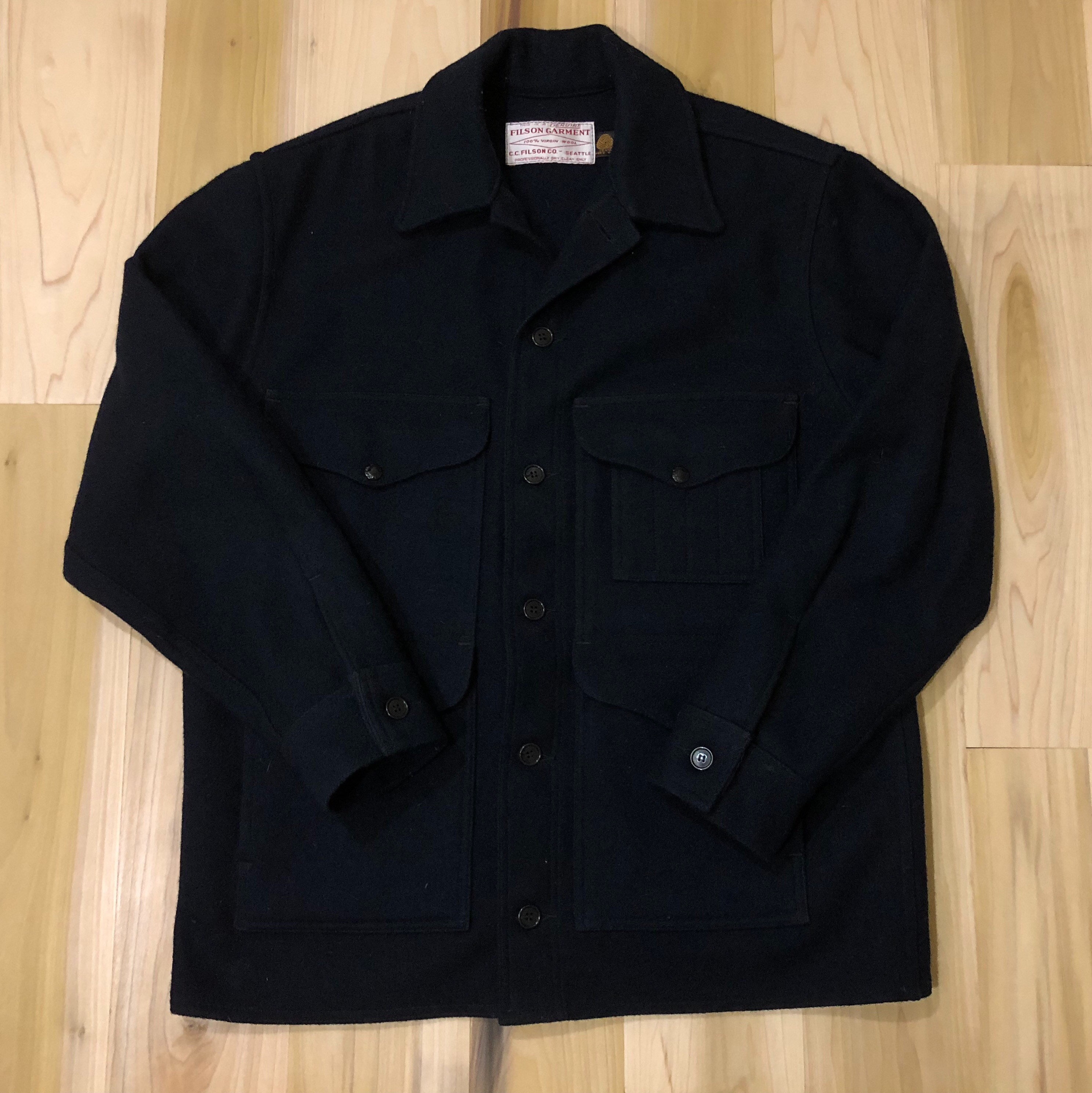 Filson Mackinaw Cruiser Virgin Wool Jacket Navy Large