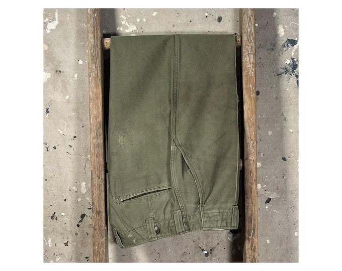 1950s High Waist Trouser 13 Star Button